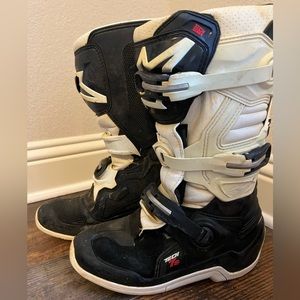 Alpinestars Men’s Tech 7’s Size 6 Dirt Bike Boots